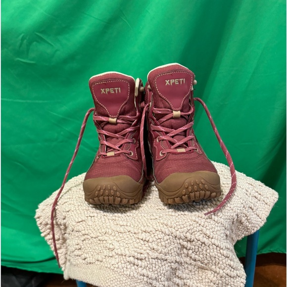 Xpeti Shoes - High top hiking boots